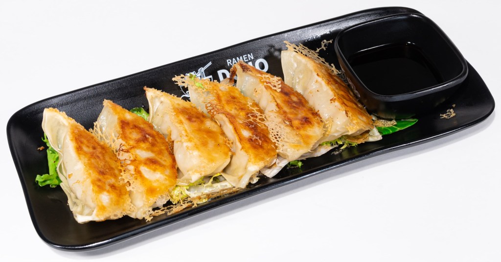 GYOZAS DE POLLO / CHICKEN GYOZAS