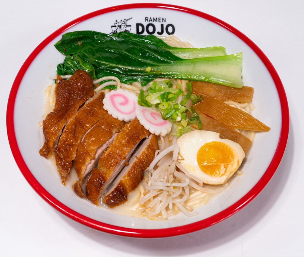 FIDEOS DE PATO TONKOTSU / TONKOTSU DUCK NOODLES