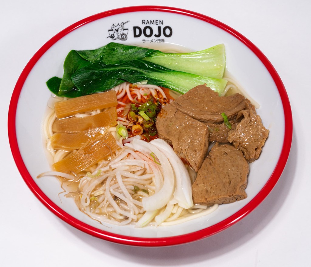 FIDEOS VEGANOS PICANTES / SPICY VEGAN NOODLES